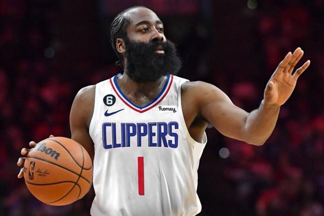 CBA夏联-郑昊燃7记三分砍27分 天津大胜广州